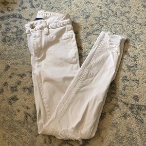 American eagle distressed skinny jeans